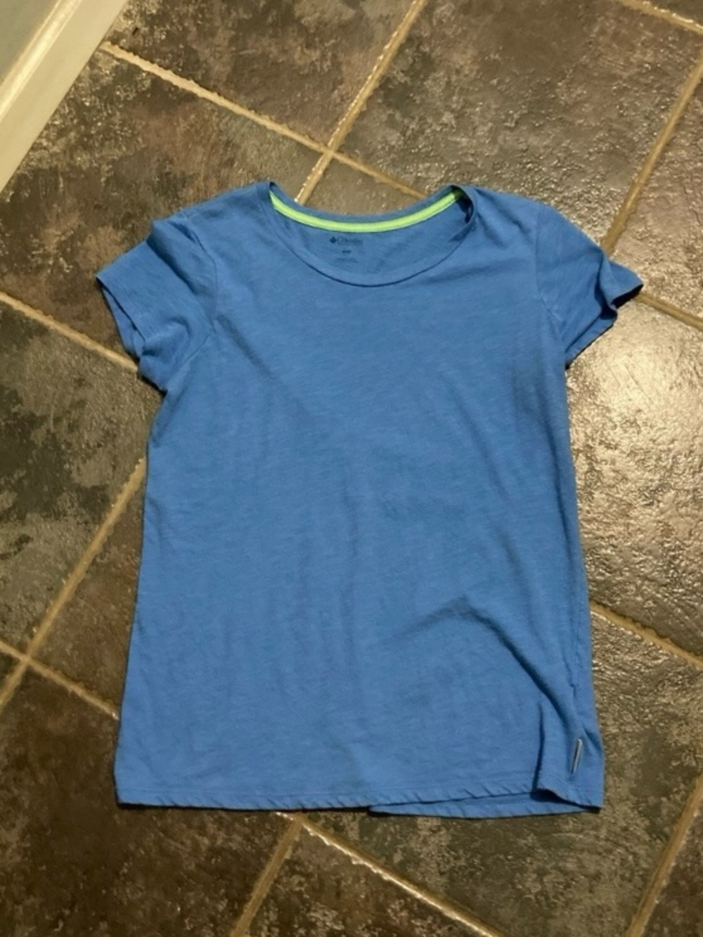 Columbia Activewear Scoop Neck T-Shirt Women's Size M
